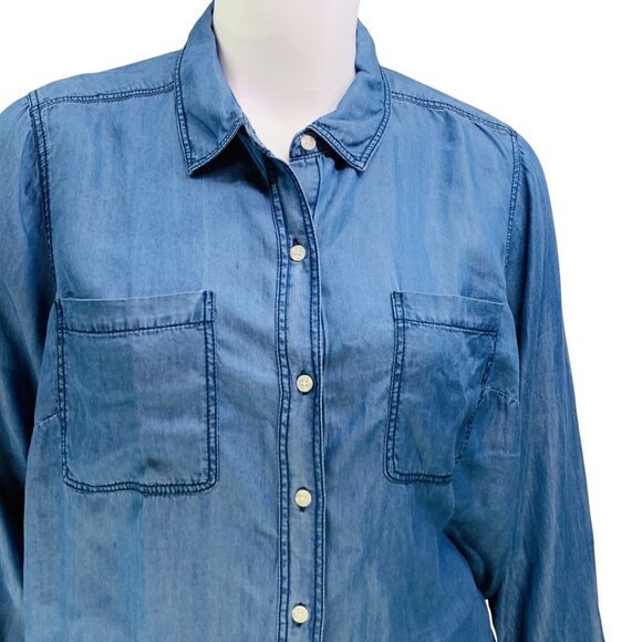NEW Torrid Womens Chambray 2 Pocket Button Shirt Indigo Tencel Plus Size 2 | 2X - Picture 4 of 13